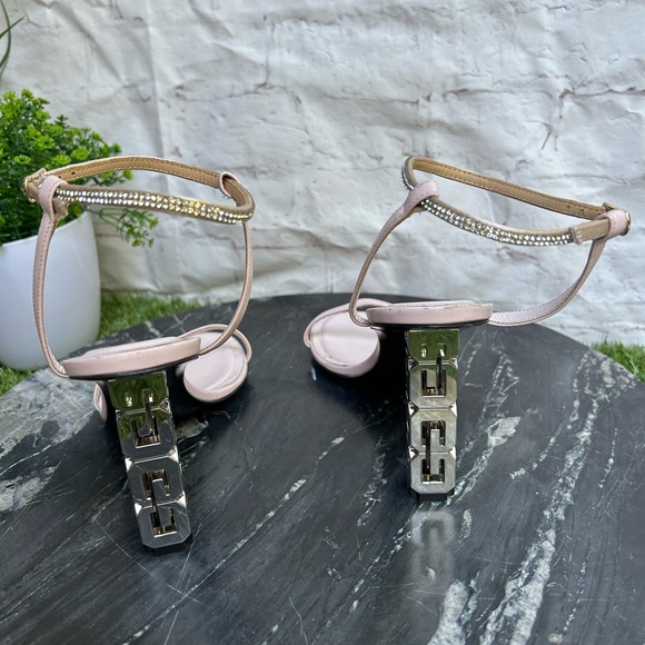 Givenchy Women G Cube heel Sandals in Leather Light pink/ lilac
Size 38 like new - Picture 8 of 16